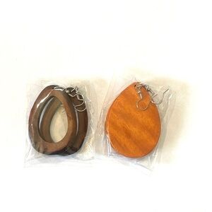 WOMANS FASHION African Wooden dangle earrings 2 pairs